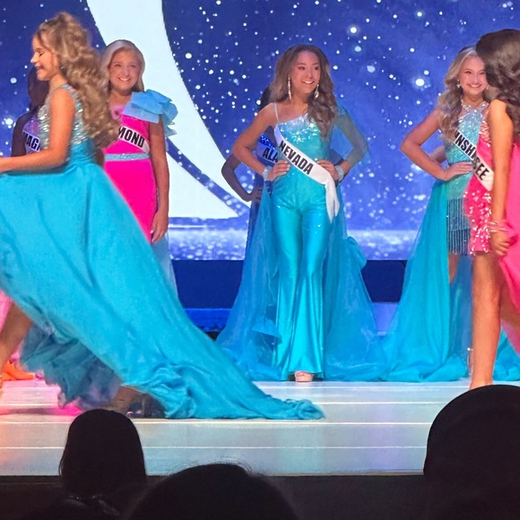 Size 10 Jonathan Kayne fun fashion pageant outfit - Picture 2 of 2